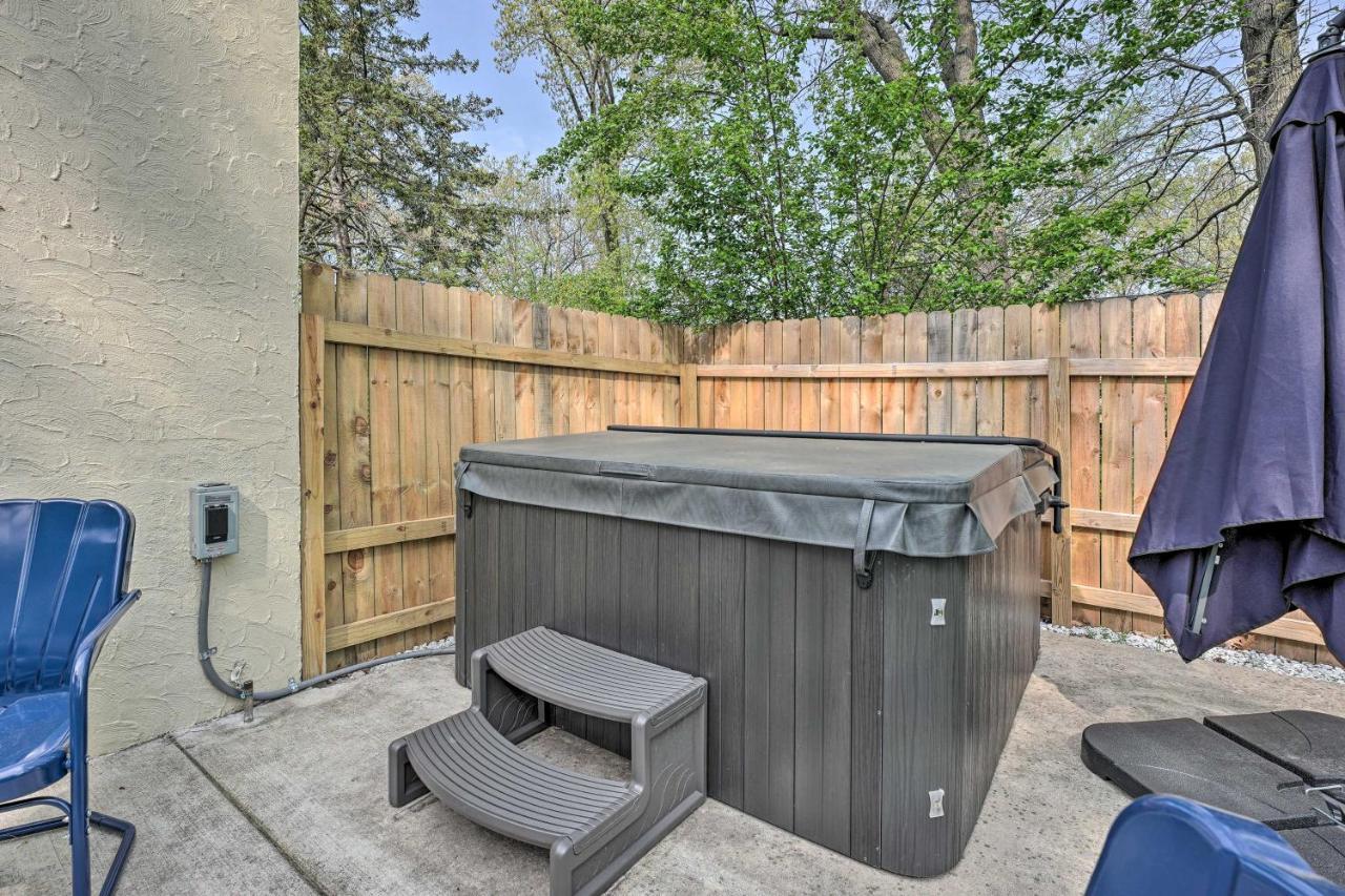 Benton Harbor Gracie Cottage With Hot Tub And Yard! Exteriér fotografie